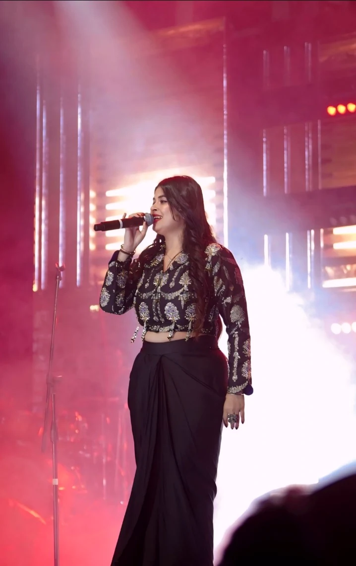 Featured black stage performance look