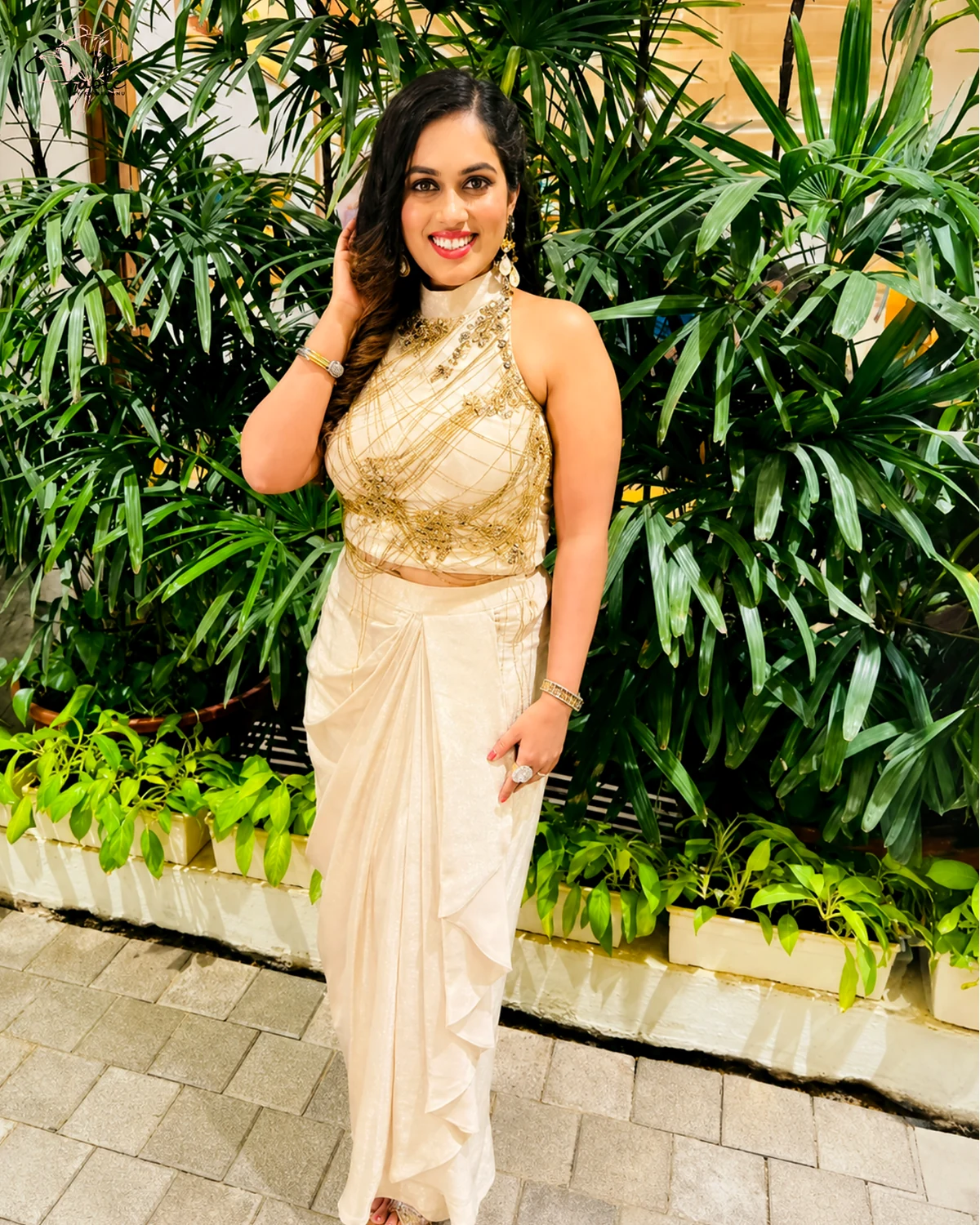 Golden drape set